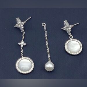 APM Monaco Eternelle drop earrings in silver with mother-of-pearl and pearls